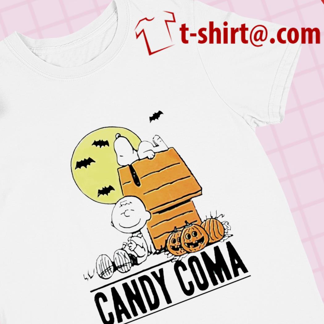 Charlie Brown and Snoopy candy coma Halloween 2022 T-shirt
