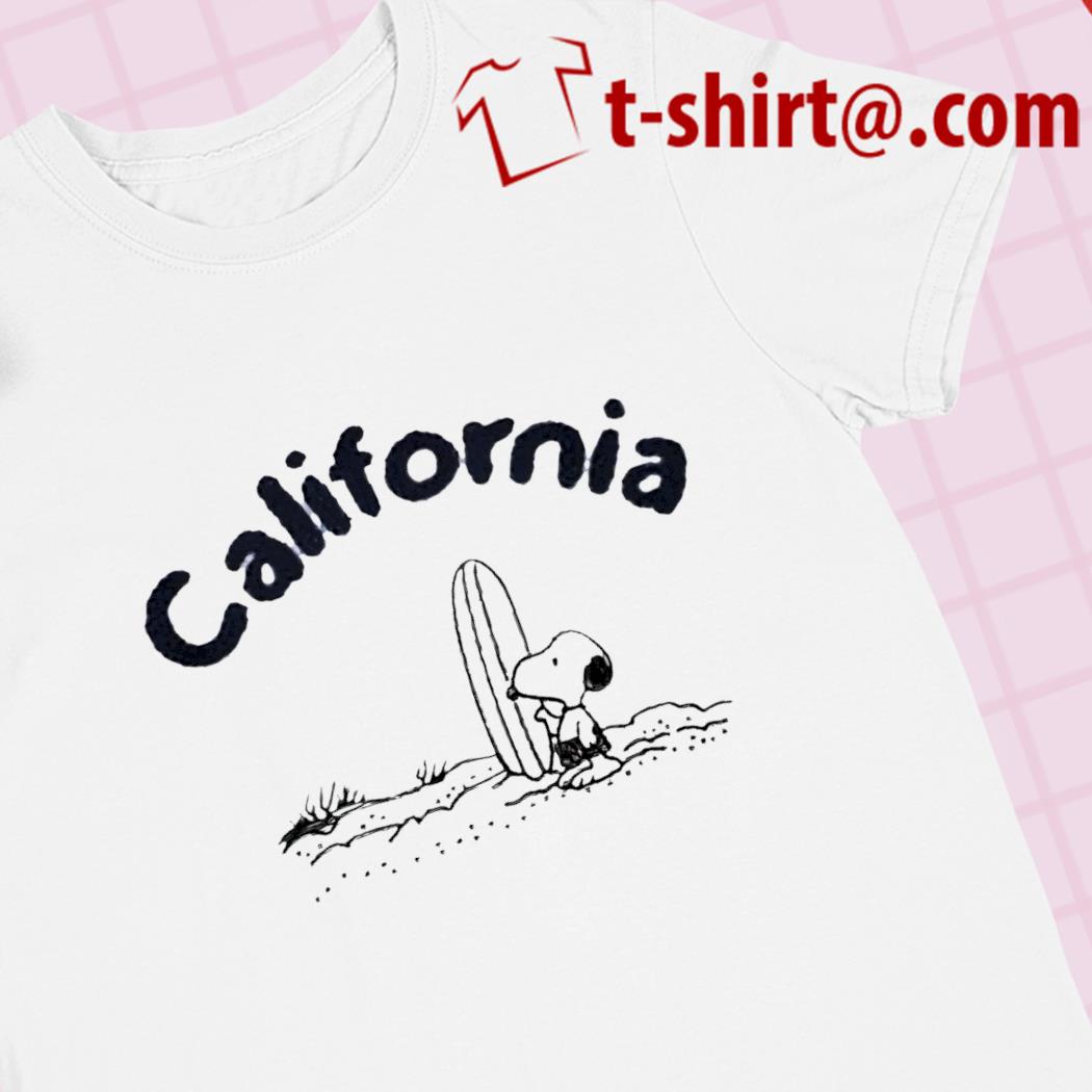 Peanuts Snoopy California surfing funny T-shirt
